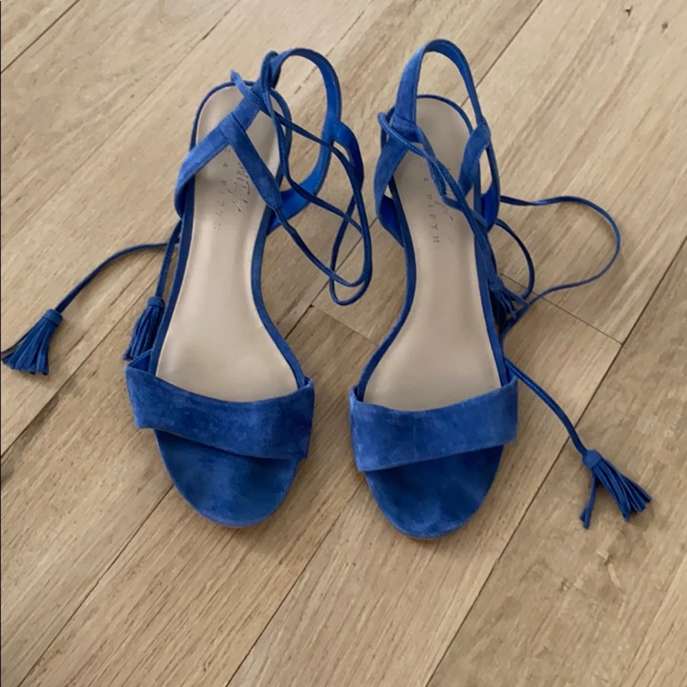 Lord & Taylor Blue Suede Lace Up Heel Size 8